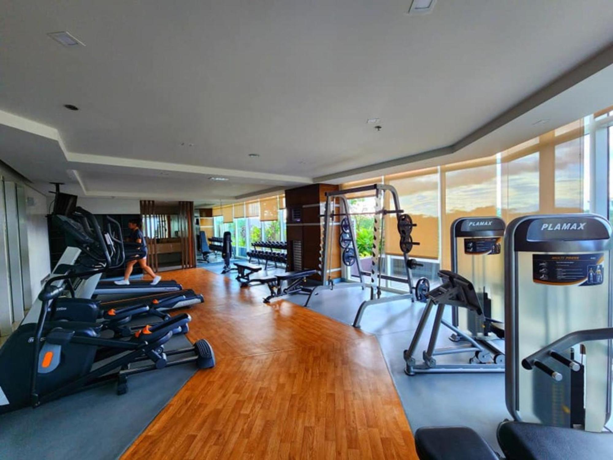 Megaworld Furnished Studio Near Mall/Marriott/Icc Iloilo City Exteriör bild